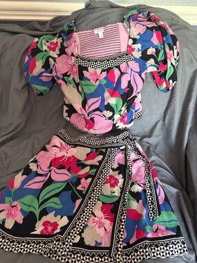 Nine West Black Floral Puff-Sleeve Wrap Dress with Pink & Blue Blooms